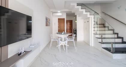 Stay With Pool Just Minutes From the Beach - CCR