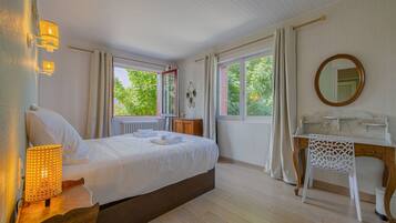 3 chambres, fer et planche Ă repasser, Wi-Fi gratuit, draps fournis