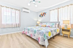 2 habitaciones, tabla de planchar con plancha, wifi y ropa de cama 