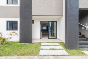 ベーシック アパートメント | 外観の詳細