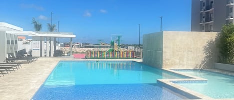 Piscina a l'aire lliure