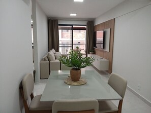 شقة بتجهيزات أساسية | المنشأة من الداخل