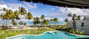 NLU - Full-featured Condominium at Marceneiro Beach