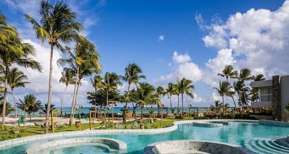 NLU - Full-featured Condominium at Marceneiro Beach