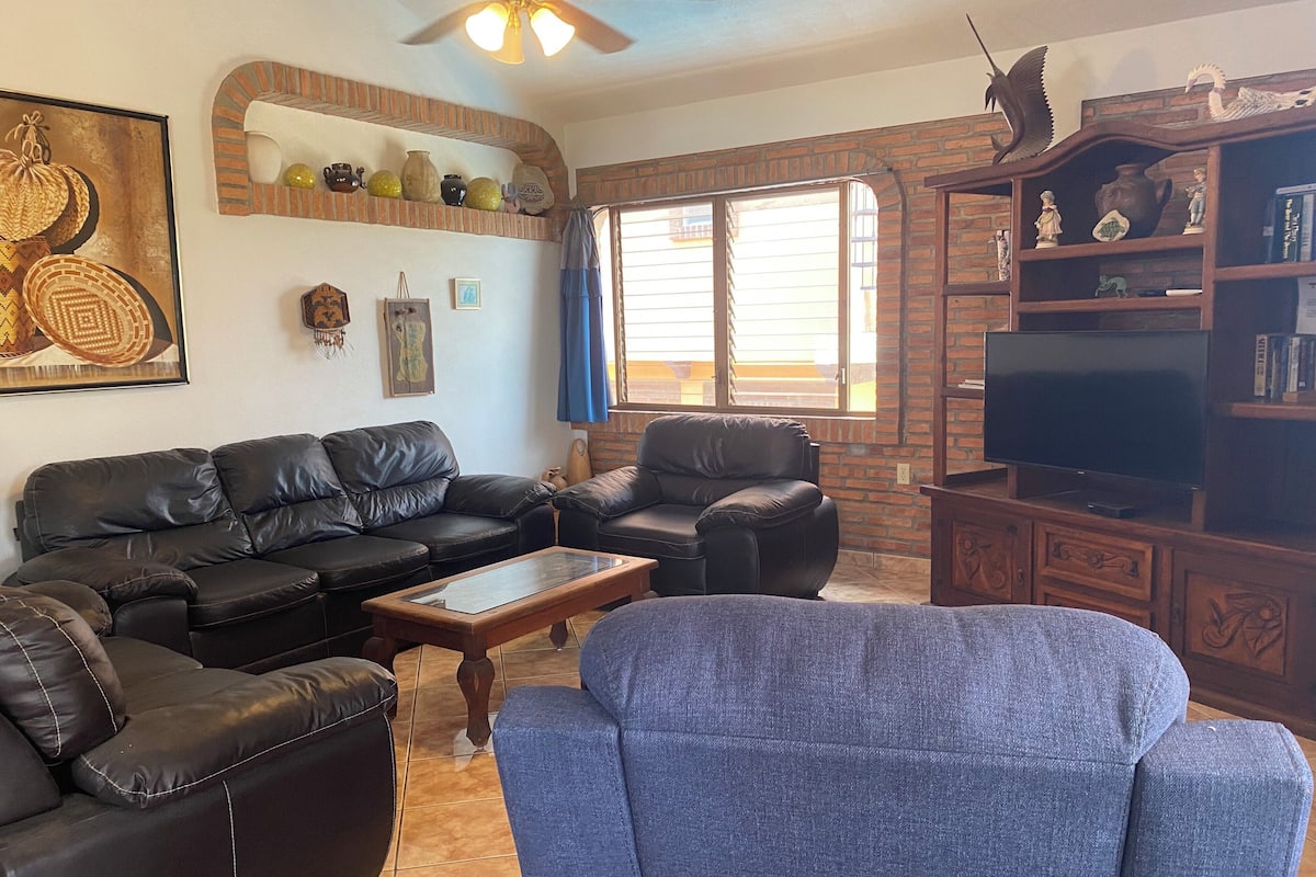 Triple Room, Balcony | Free WiFi