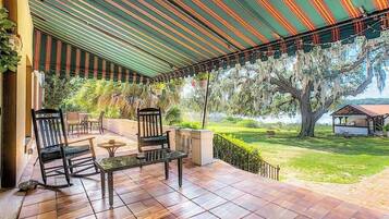 テラス / パティオ