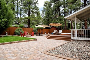 Terrace/patio - Forest Retreat at Canyon Loop (Flagstaff)