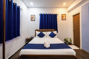 Deluxe Double Room, City View