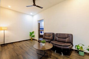 Superior Studio, City View | Living area - Kove Stays (Hyderabad)