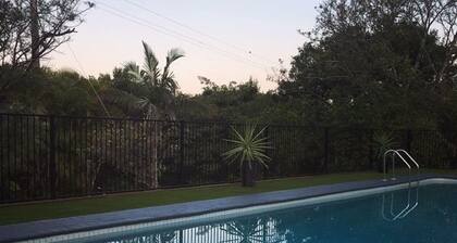 The Country House At Hunchy Montville