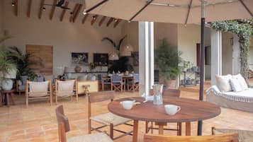 Deluxe Cottage, 4 Bedrooms, Private Pool, Garden View | Living area | Smart TV, Netflix, streaming services