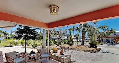 Private Cottage near the Beach with Pool + Dock for Gulf Access