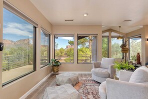 منزل (3 Bedrooms) | المنشأة من الداخل