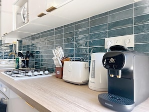 Microwave, oven, stovetop, paper towels