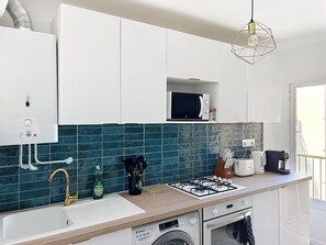 Microwave, oven, stovetop, paper towels