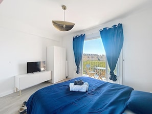 3 bedrooms, iron/ironing board, free WiFi, bed sheets