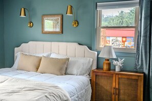 デスク、アイロン / アイロン台、旅行用ベビーベッド、WiFi