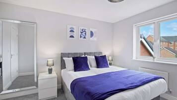 3 chambres, bureau, fer et planche Ă repasser, Wi-Fi gratuit