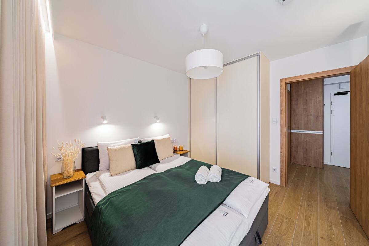 Hochwertige Bettwaren, Betten mit Memory-Foam-Matratzen