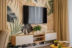 Apartament, balcó, vistes al pati | Roba de llit d'alta qualitat i matalassos d'escuma viscoelàstica