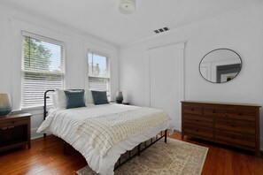 3 間睡房、Wi-Fi、床單、方便輪椅出入