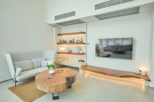 โรงแรมอัญญ่า อุบล