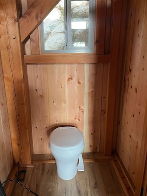 Dusche, Handtücher, Seife, Toilettenpapier