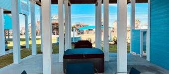 Beachside Getaway with Hot tub!