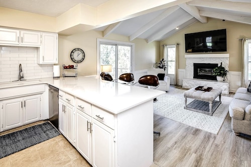 3 bedroom Rendezvous Ranch