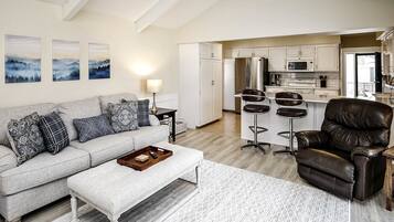 Smart TV, table tennis, books, printers