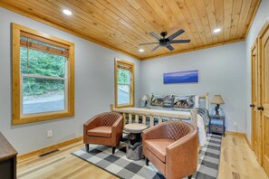 House (3 Bedrooms) | Interior - Hot Tub, Game Room & Views Near Downtown Gatlinburg Perfect Too by Avantstay (Gatlinburg)