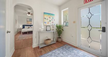 Hollywood Beach Bliss Villa Sleeps 10
