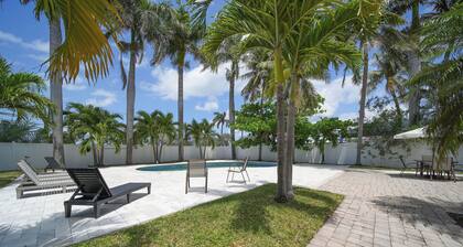 Hollywood Beach Bliss Villa Sleeps 10