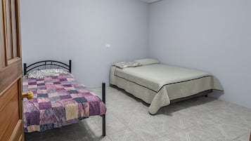 Deluxe Suite | Laptop workspace, free WiFi