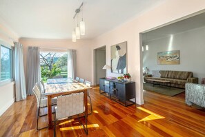 Interior - Walnut House Home Away from Home | Sunny Deck & Cozy All-Year Comfort (Martinborough)