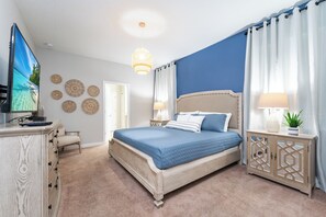 Iron/ironing board, free WiFi - 9BR Family Villa Pool Near Disney (Davenport)