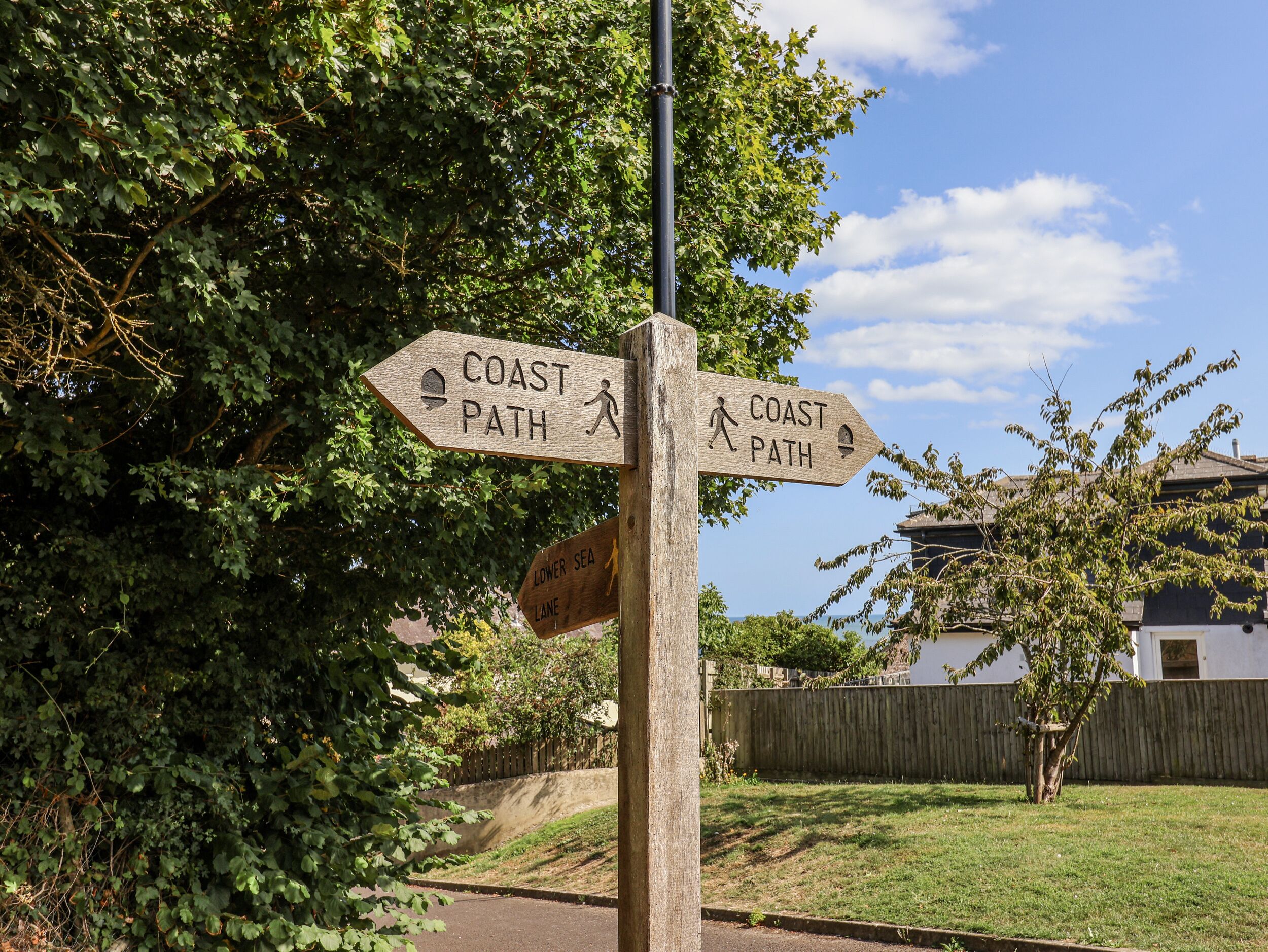 Khuôn viên nơi lưu trú