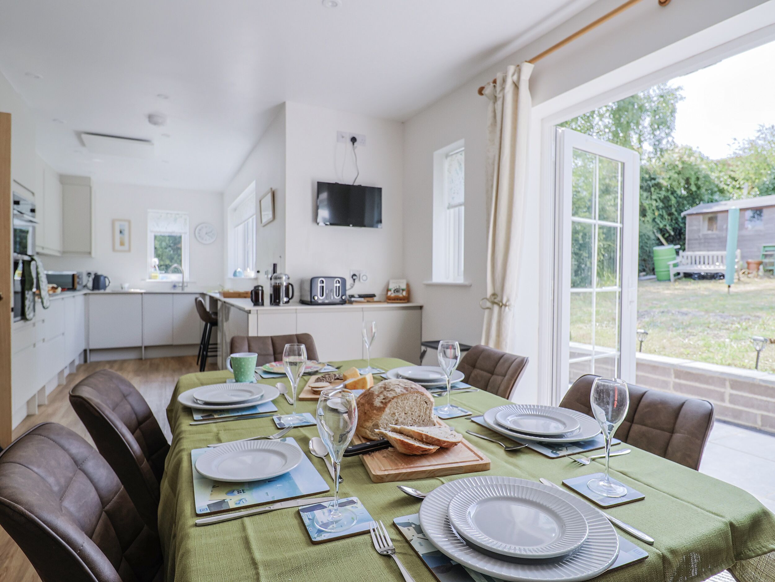 تناول الطعام