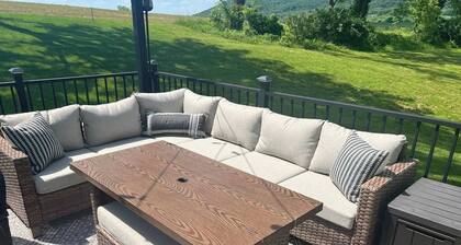 Tranquil 4-bedroom in charming Boalsburg, close to Beaver Stadium