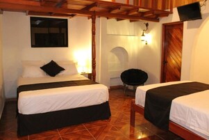 Caja de seguridad en la habitación, wifi gratis y ropa de cama 