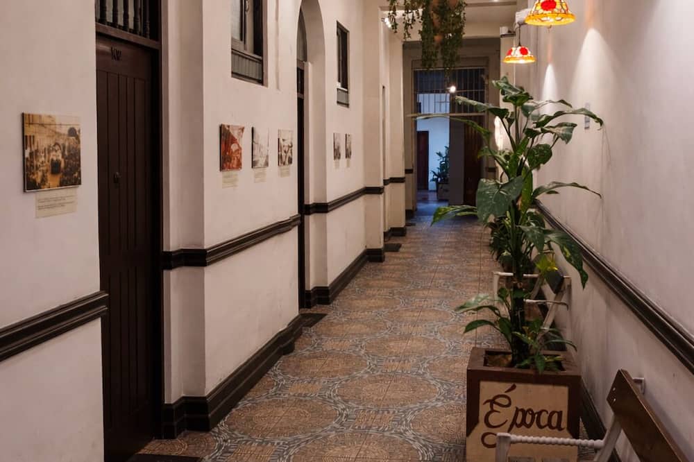 Hotel Época