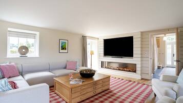 Smart TV, books
