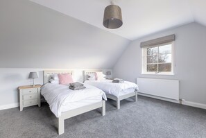 5 bedrooms, iron/ironing board, travel crib, free WiFi