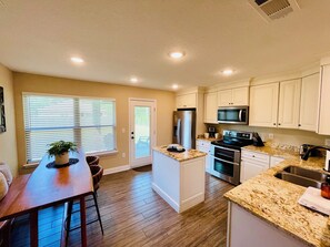 Microwave, oven, stovetop, dishwasher