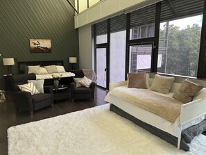 4 bedrooms, WiFi, bed sheets