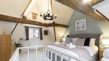 3 slaapkamers, reisbedje, gratis wifi, beddengoed