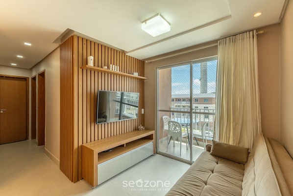 Basic Apartment | Living area