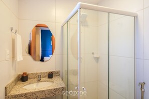 Eenvoudig appartement | Badkamer