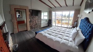 베이직 스위트 | 객실 내 금고, 무료 WiFi