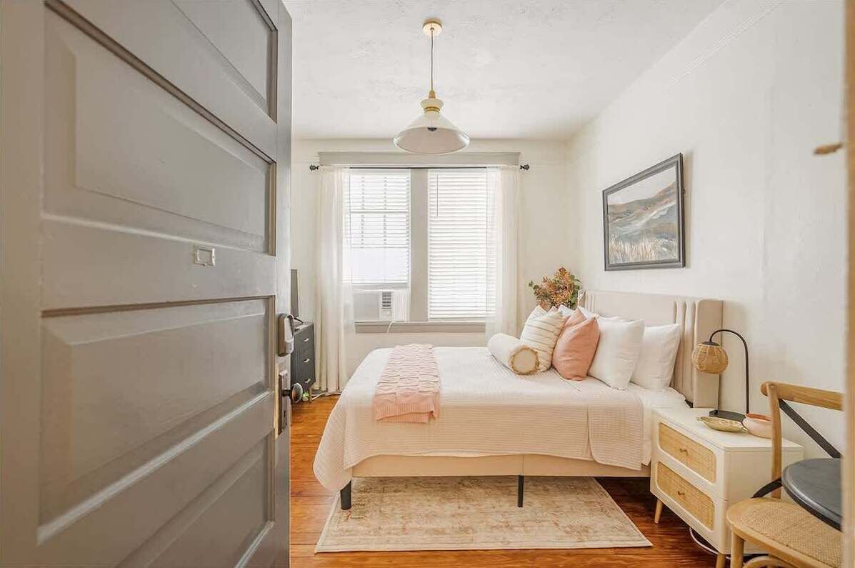 1 quarto, berço de viagem, Wi-Fi, roupa de cama